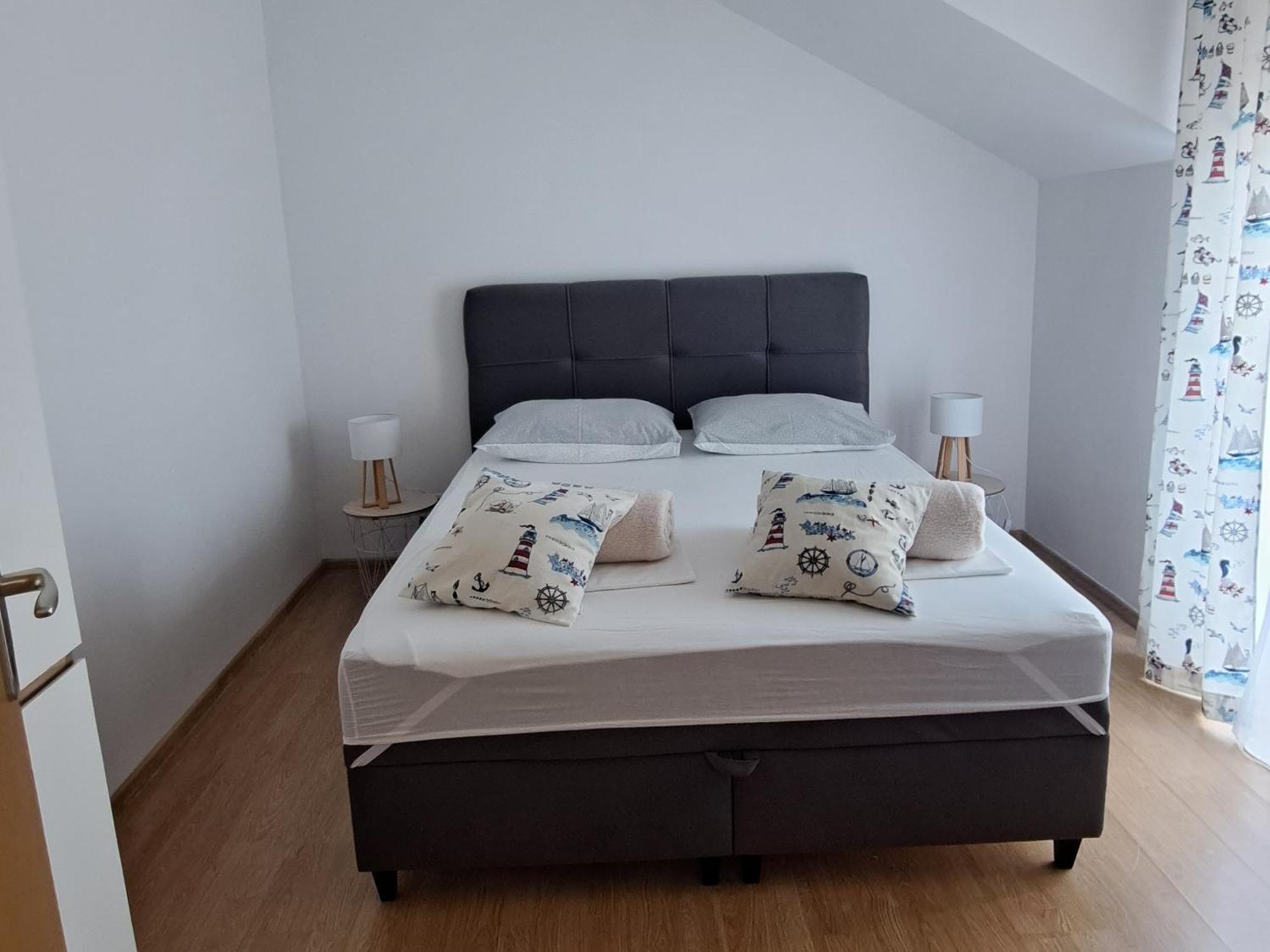 Apartments&Room Babic Kastela Oda fotoğraf